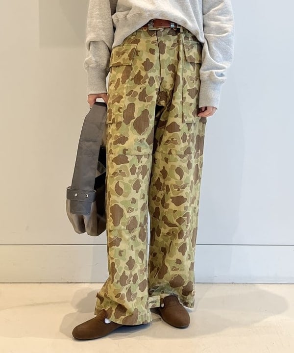 ミナミマリコさんの「BEAMS WOMEN｜25mm レザー ベルト」を使ったコーディネート