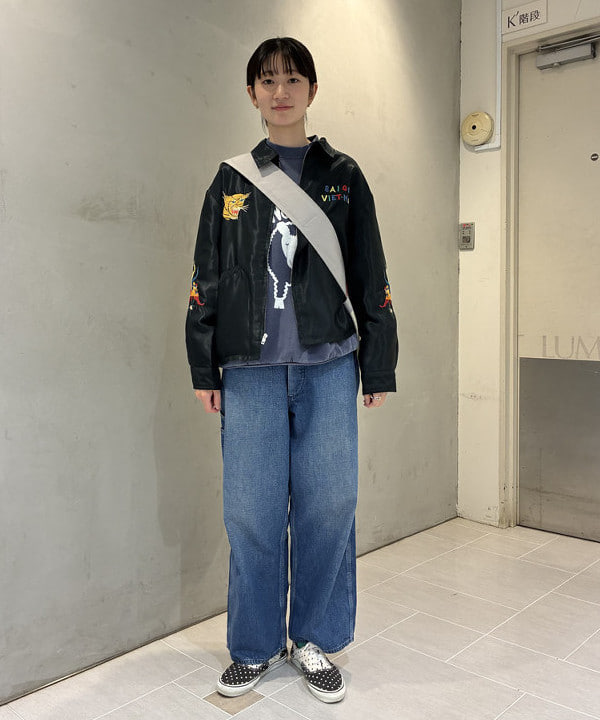 キラリさんの「BEAMS WOMEN｜WOOLRICH / SHEEP SWAEAT SHIRT」を使ったコーディネート