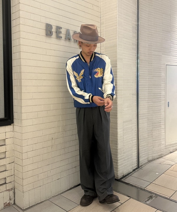 三宅 雄平さんの「BEAMS WOMEN｜2プリーツ ワイド スラックス」を使ったコーディネート