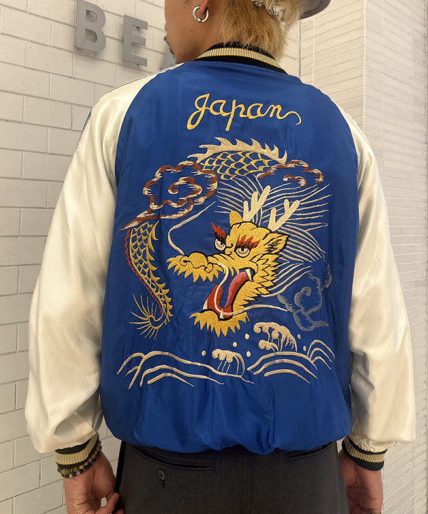 三宅 雄平さんの「BEAMS WOMEN｜2プリーツ ワイド スラックス」を使ったコーディネート