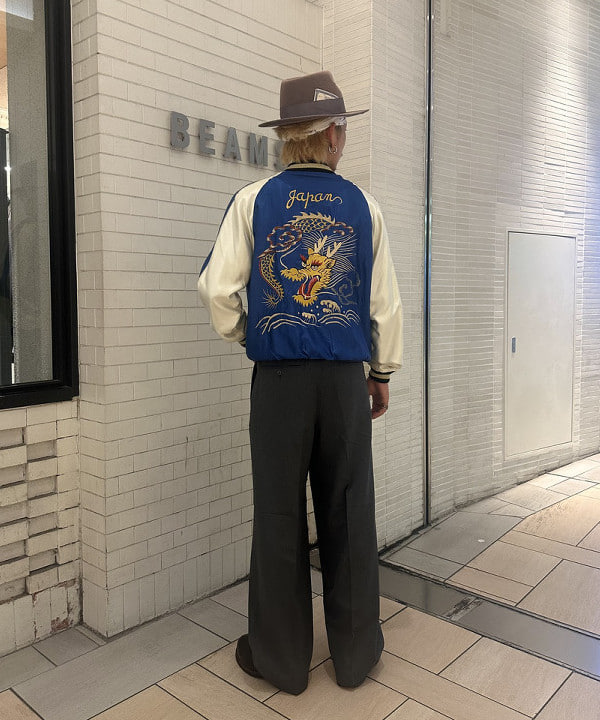 三宅 雄平さんの「BEAMS WOMEN｜2プリーツ ワイド スラックス」を使ったコーディネート