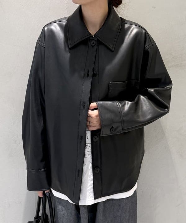 ヒライさんの「BEAMS WOMEN｜フェイクレザー シャツジャケット」を使ったコーディネート