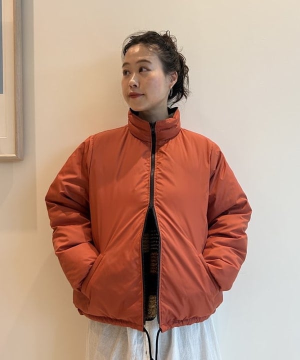 清水 彩乃さんの「BEAMS WOMEN｜ユーロ ヴィンテージ フリル ワンピース」を使ったコーディネート