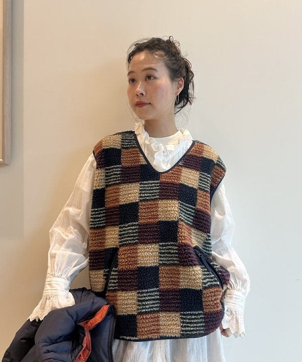 清水 彩乃さんの「BEAMS WOMEN｜ユーロ ヴィンテージ フリル ワンピース」を使ったコーディネート