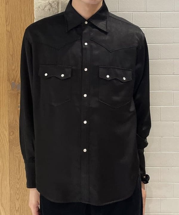 マツミヤさんの「BEAMS WOMEN｜【別注】SCREEN STARS / フルジップ パーカー」を使ったコーディネート