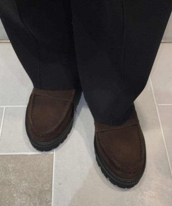 中平 あみさんの「BEAMS WOMEN｜フリルヘム シャツ ワンピース」を使ったコーディネート