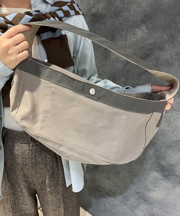 モモさんの「BEAMS WOMEN｜ベーシック ボーダー ロングスリーブ」を使ったコーディネート