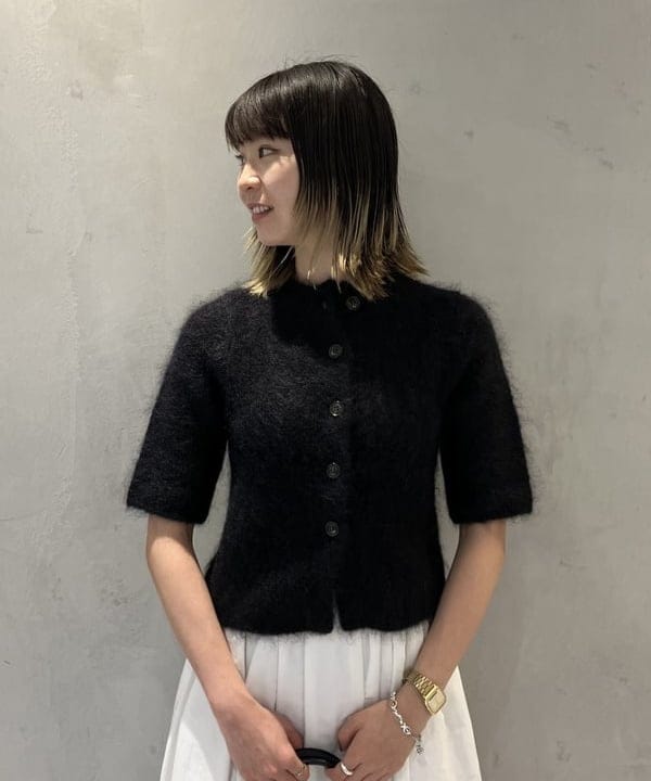 中平 あみさんの「BEAMS WOMEN｜モヘヤ ハーフスリーブ 2WAY プルオーバー」を使ったコーディネート