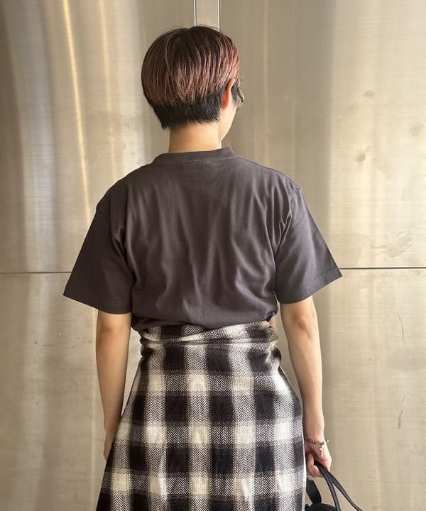 みりさんの「BRIEFING &times; BEAMS BOY / 別注 ヘルメット バッグ」を使ったコーディネート