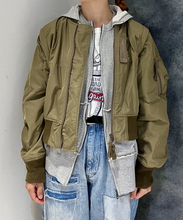 たぐみさんの「BEAMS WOMEN｜デタッチ スリーブ ミリタリー ブルゾン」を使ったコーディネート