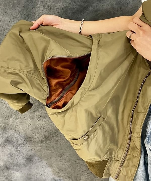 たぐみさんの「BEAMS WOMEN｜デタッチ スリーブ ミリタリー ブルゾン」を使ったコーディネート