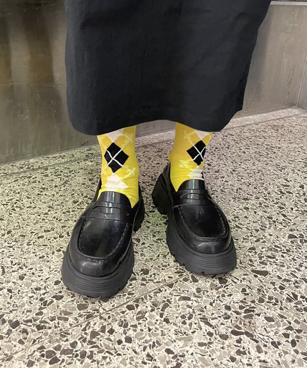 chikaさんの「BEAMS WOMEN｜リボン チェーン バッグ」を使ったコーディネート