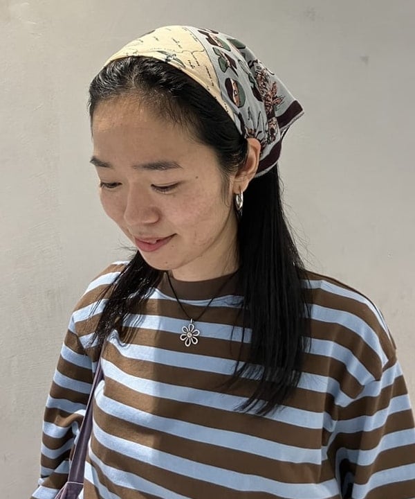 津藤 理佐子さんの「BEAMS WOMEN｜ベーシック ボーダー ロングスリーブ」を使ったコーディネート