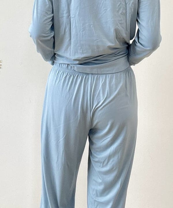 Pilgrim Surf+Supply ビームス 辻堂の若生 多絵子