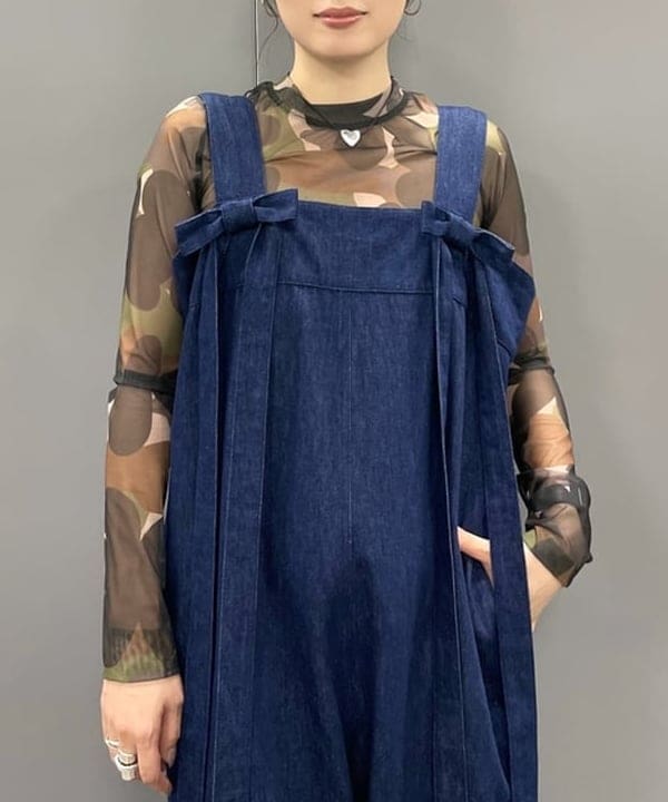 カタヤマ アヤさんの「BEAMS WOMEN｜【別注】Marmot / ショート ダウンジャケット」を使ったコーディネート