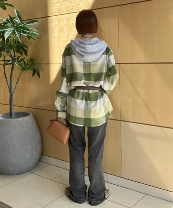 Hazukiさんの「BEAMS WOMEN｜フード チェック ネルシャツ」を使ったコーディネート