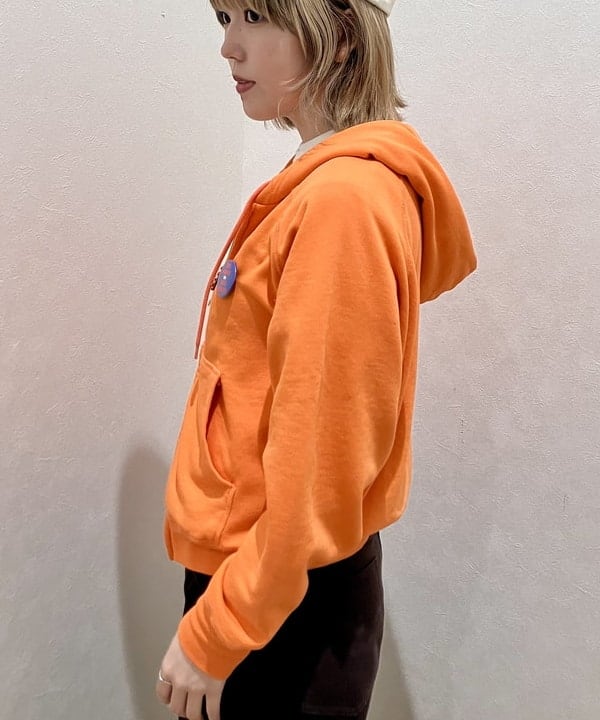 小原 もこさんの「BEAMS WOMEN｜ボーイ ベーシック Tシャツ」を使ったコーディネート