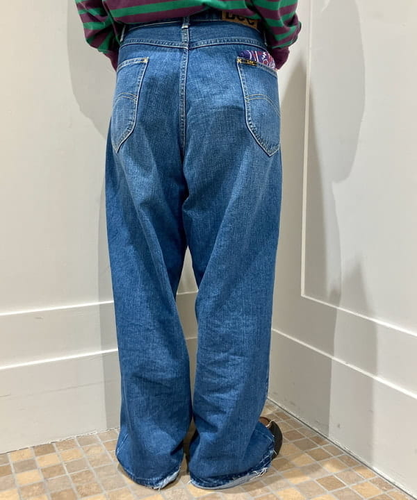 小原 もこさんの「BEAMS WOMEN｜太 ウェリントン レンズ」を使ったコーディネート