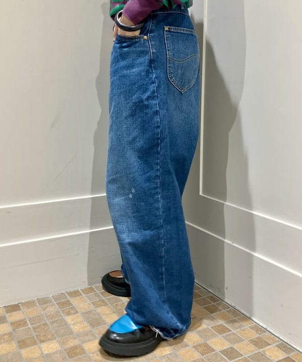 小原 もこさんの「BEAMS WOMEN｜太 ウェリントン レンズ」を使ったコーディネート