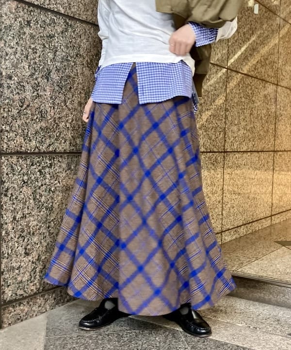 小原 もこさんの「BEAMS WOMEN｜デタッチ スリーブ ミリタリー ブルゾン」を使ったコーディネート