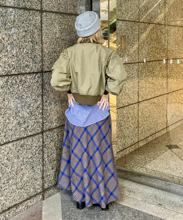 小原 もこさんの「BEAMS WOMEN｜デタッチ スリーブ ミリタリー ブルゾン」を使ったコーディネート