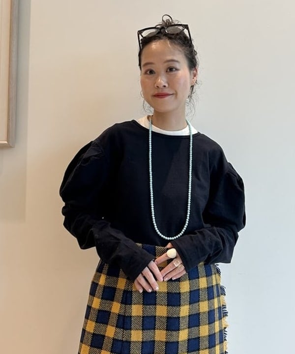 清水 彩乃さんの「BEAMS WOMEN｜太 ウェリントン レンズ」を使ったコーディネート