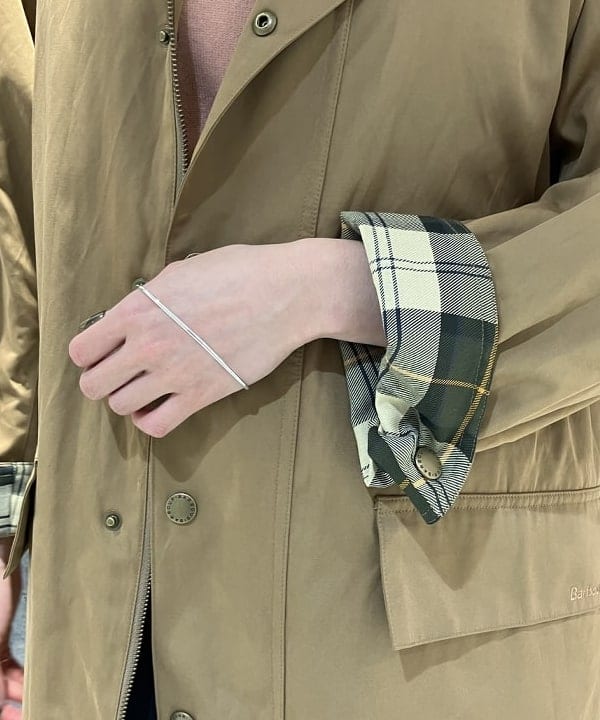 nodokaさんの「BEAMS WOMEN｜【別注】BARBOUR / BURGHLEY ロングコート」を使ったコーディネート