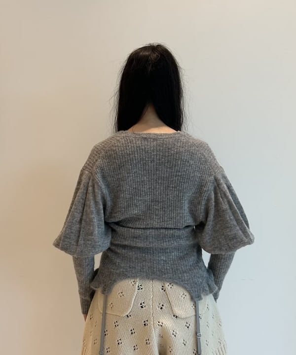 清水 彩乃さんの「BEAMS WOMEN｜maturely / ワイヤー メッシュ シアー ハイソックス」を使ったコーディネート