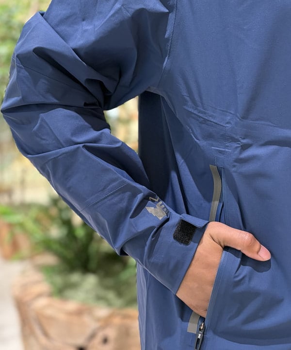 NADEL ナデールさんの「BEAMS WOMEN｜【別注】On &times; REI Co-op / Trek Pants▲」を使ったコーディネート