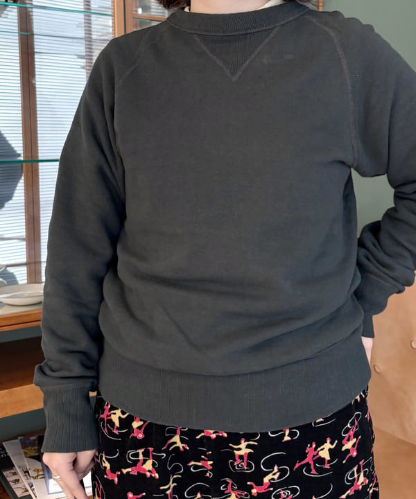 かわい みづきさんの「BEAMS WOMEN｜ブロード リブ クルーネック スウェット」を使ったコーディネート