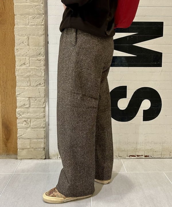 ナツハさんの「BEAMS WOMEN｜【別注】LACOSTE / ニット ポロシャツ」を使ったコーディネート