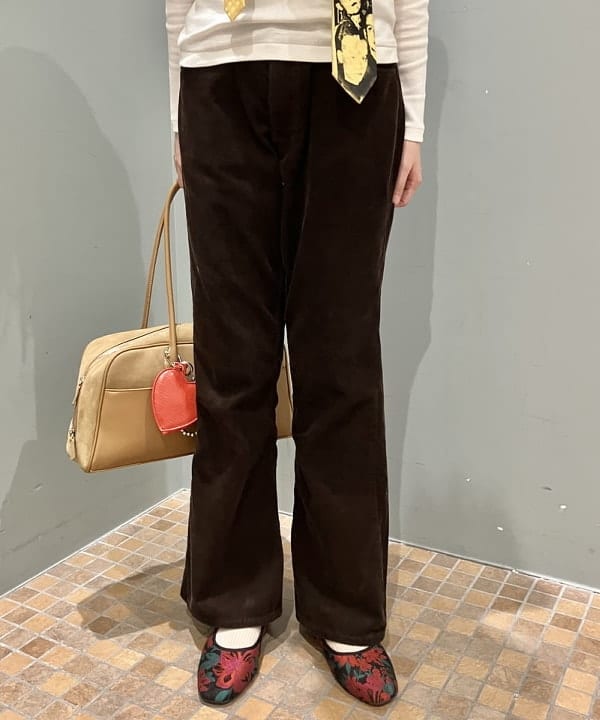 加歩さんの「BEAMS WOMEN｜【別注】athletic wear MASON / メッセージ ロングスリーブ Tシャツ」を使ったコーディネート