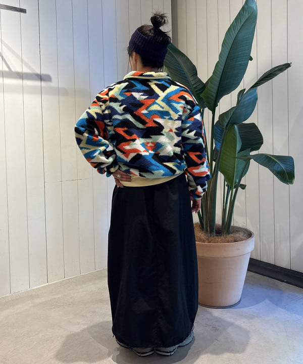 ナガオカ サキさんの「BEAMS WOMEN｜【別注】Gramicci / バルーン スカート 25FW」を使ったコーディネート