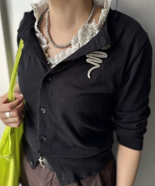 SHINAGAWAさんの「BEAMS WOMEN｜ワイド チノ パンツ」を使ったコーディネート