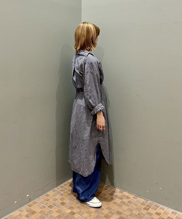 小原 もこさんの「BEAMS WOMEN｜ワーク チェック ワンピース」を使ったコーディネート