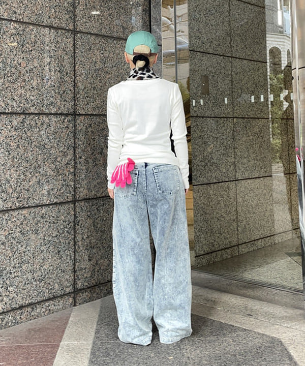 まゆちゃんさんの「BEAMS WOMEN｜【別注】athletic wear MASON / メッセージ ロングスリーブ Tシャツ」を使ったコーディネート