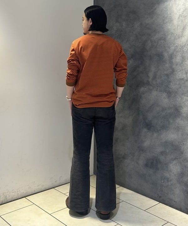 IHA(イハ)さんの「BEAMS WOMEN｜ボーダー ロングスリーブTシャツ」を使ったコーディネート