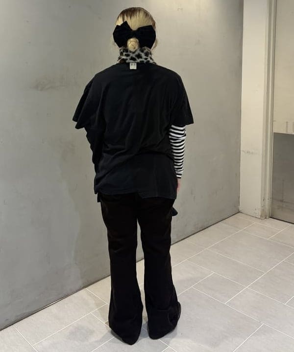 大石彩可さんの「BEAMS WOMEN｜スリム 柄 マフラー」を使ったコーディネート