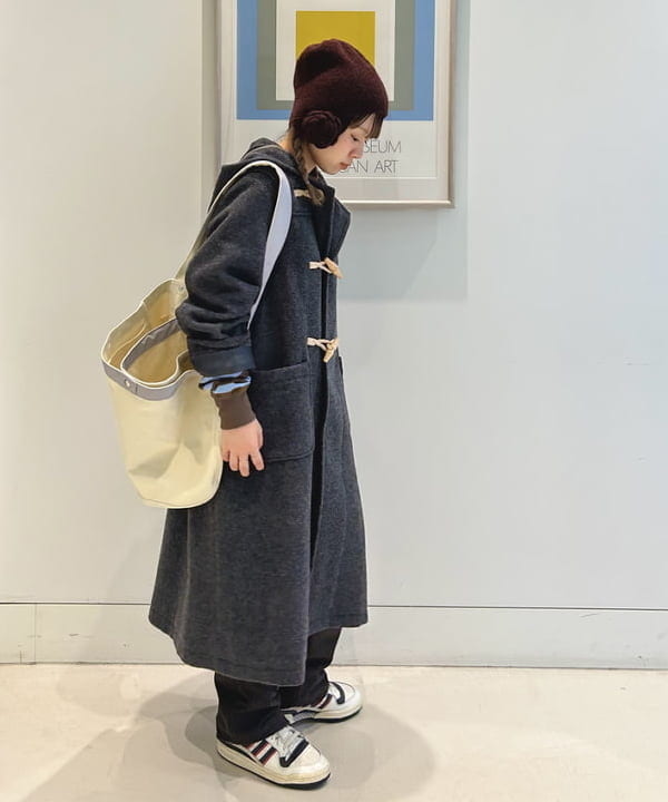 ナツハさんの「BEAMS WOMEN｜【別注】Casselini / フラワー ニット帽」を使ったコーディネート