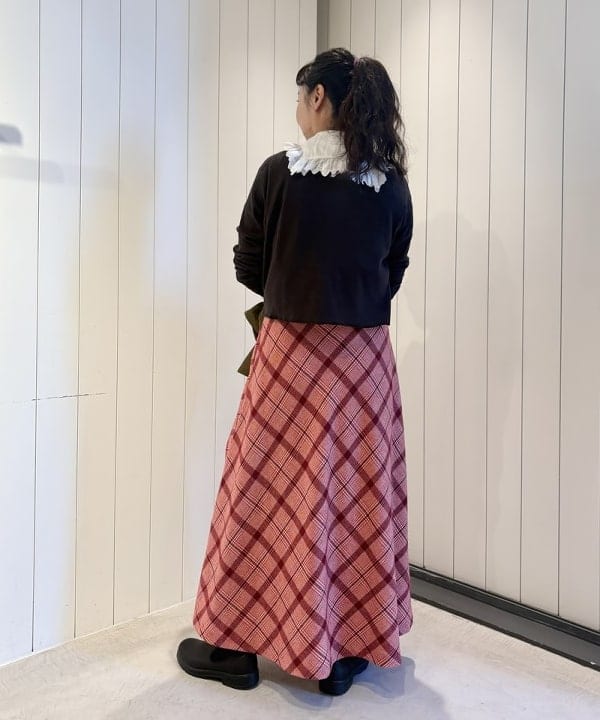 おのすさんの「BEAMS WOMEN｜ヘンリーネック レース カーディガン」を使ったコーディネート