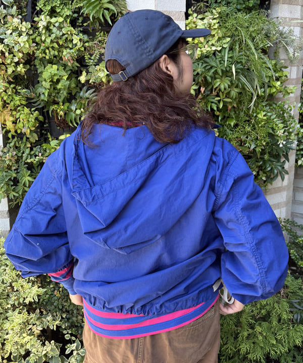 イガラシさんの「BEAMS WOMEN｜サイドボタン アノラック」を使ったコーディネート