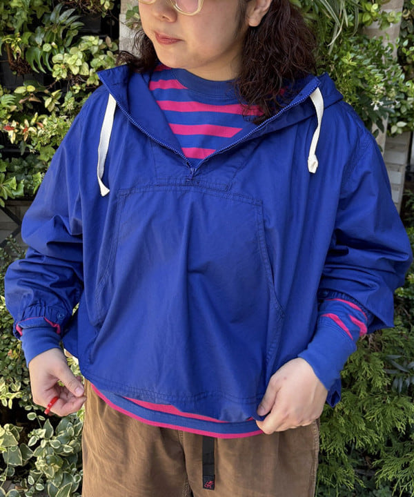 イガラシさんの「BEAMS WOMEN｜サイドボタン アノラック」を使ったコーディネート