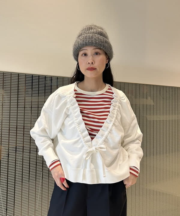 清水 彩乃さんの「BEAMS WOMEN｜【別注】cableami / モヘヤ ワッチキャップ」を使ったコーディネート