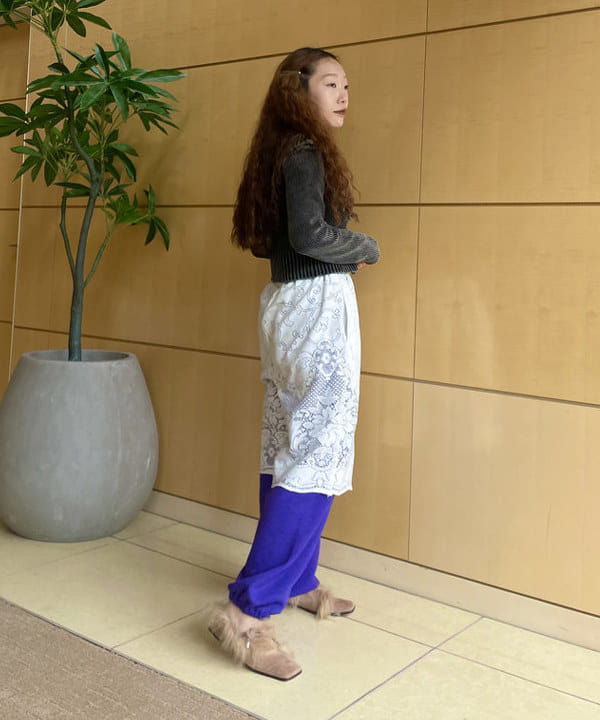 ハルキ　モモナさんの「BEAMS WOMEN｜モールフェード ジップ カーディガン」を使ったコーディネート