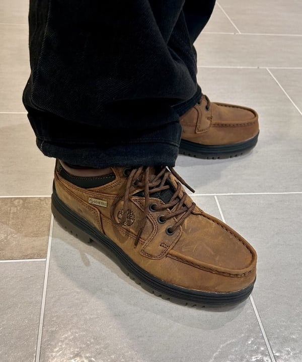 Shutoさんの「BEAMS WOMEN｜Timberland / HERITAGE GORE-TEX（R） MOC TOE MIDDLE BROWN」を使ったコーディネート