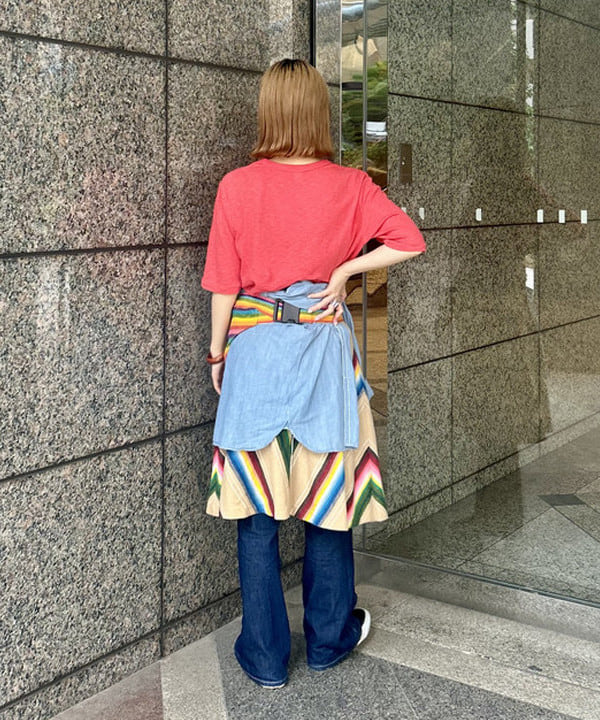 小原 もこさんの「BEAMS WOMEN｜【別注】Healthknit / ソフト スラブ Tシャツ」を使ったコーディネート