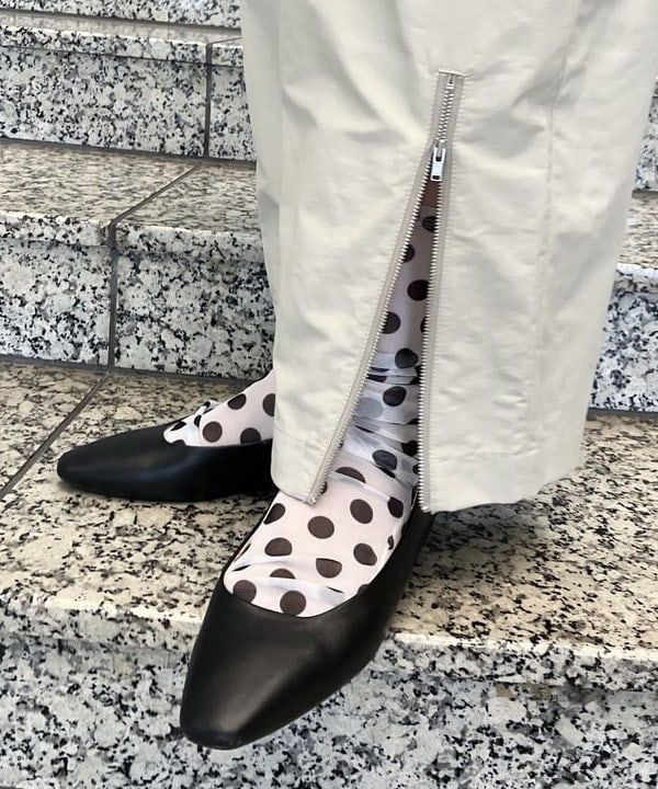 加歩さんの「BEAMS WOMEN｜DANTON / LAMBS WOOL CREWNECK CARDIGAN」を使ったコーディネート