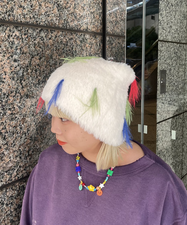 あゆさんの「BEAMS WOMEN｜【別注】 WAREHOUSE & CO. / ステンシル13 前V スウェット」を使ったコーディネート