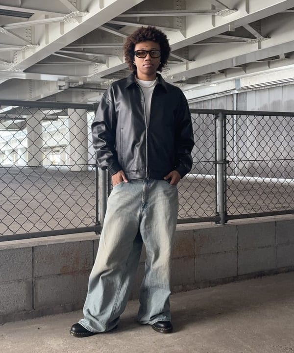 NADEL ナデールさんの「BEAMS WOMEN｜ワイドフィット レザー ジップブルゾン」を使ったコーディネート