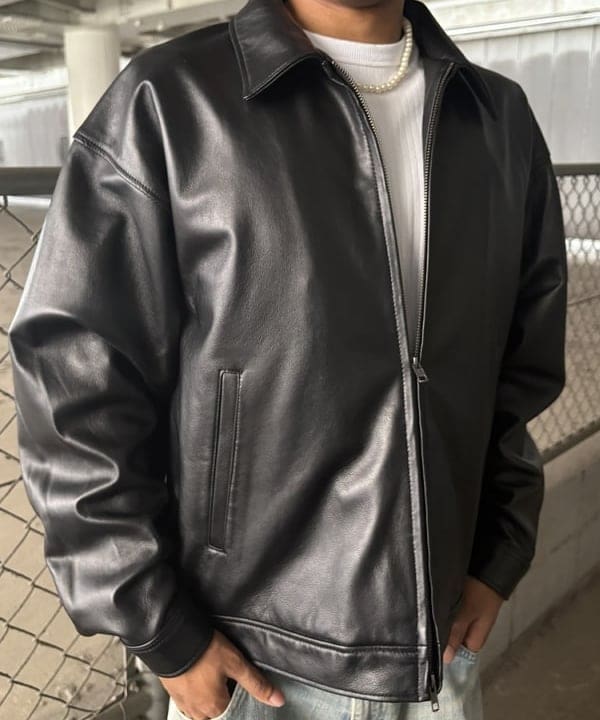 NADEL ナデールさんの「BEAMS WOMEN｜ワイドフィット レザー ジップブルゾン」を使ったコーディネート